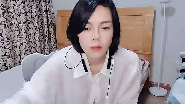 Linda-LL online show from 02-26-25, 12:36