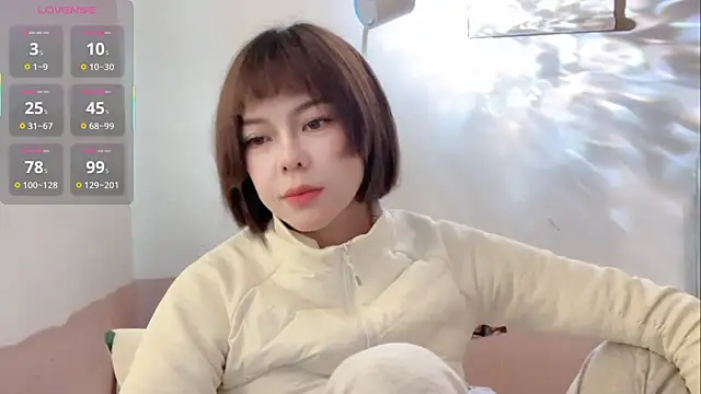 Linda-LL online show from 11-13-25, 04:00