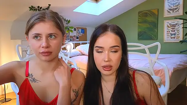 hannah x x  online show from 11-06-25, 07:53