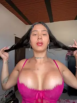 Snapshot of paisitahot1975 chatting on 01-22-25, 04:55 paisitahot1975 online show from 01-22-25, 04:55