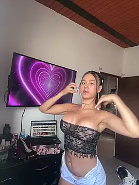 Snapshot of paisitahot1975 chatting on 03-22-25, 03:42 paisitahot1975 online show from 03-22-25, 03:42