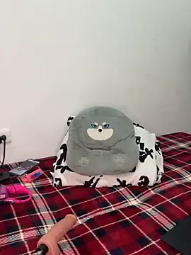 Snapshot of paisitahot1975 chatting on 11-08-25, 12:11 paisitahot1975 online show from 11-08-25, 12:11