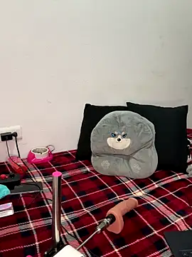 Snapshot of paisitahot1975 chatting on 11-08-25, 10:41 paisitahot1975 online show from 11-08-25, 10:41