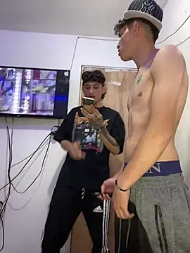 LatinBoysxxx online show from 01-16-25, 11:37