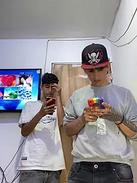 LatinBoysxxx online show from 02-06-25, 05:19