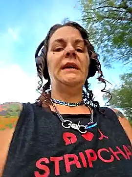 thatonespicychick online show from 09-20-25, 01:12