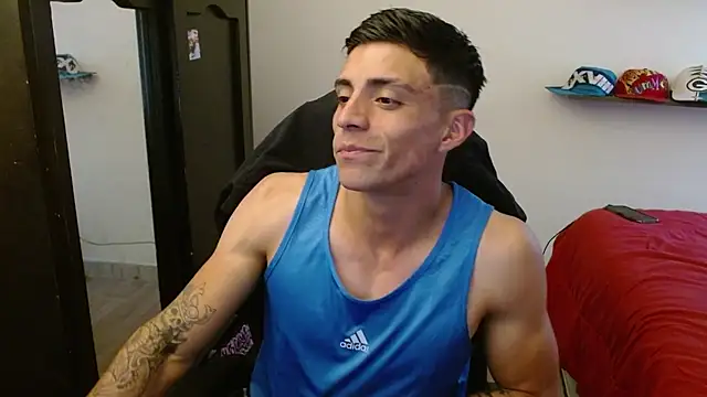 Snapshot of kv___xxx_ chatting on 11-22-25, 09:47 kv xxx online show from 11-22-25, 09:47