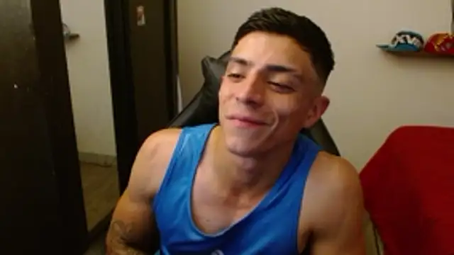 Snapshot of kv___xxx_ chatting on 12-03-25, 10:41 kv xxx online show from 12-03-25, 10:41