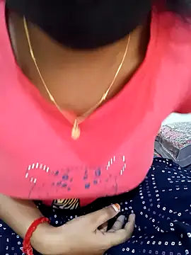 Snapshot of Ammualagitamil chatting on 12-08-24, 09:02 Ammualagitamil online show from 12-08-24, 09:02