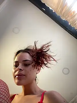 HannaRhodes online show from 02-14-25, 01:29