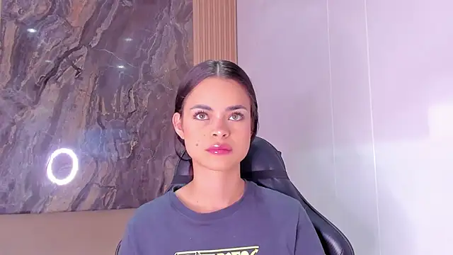 HannaRhodes online show from 09-24-25, 01:14