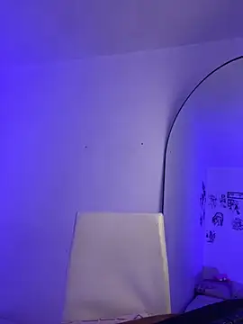 MadelineBenet online show from 11-18-25, 03:12