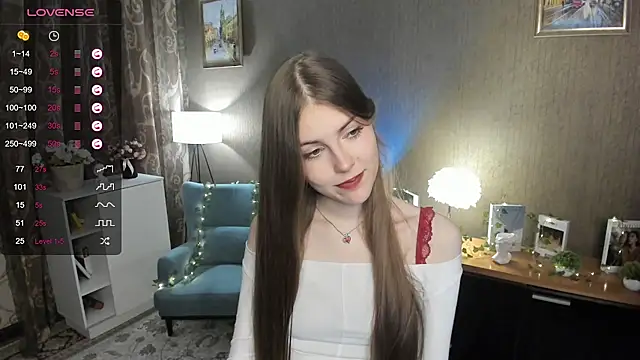 Snapshot of DarleneHatt chatting on 02-15-25, 03:20 DarleneHatt online show from 02-15-25, 03:20