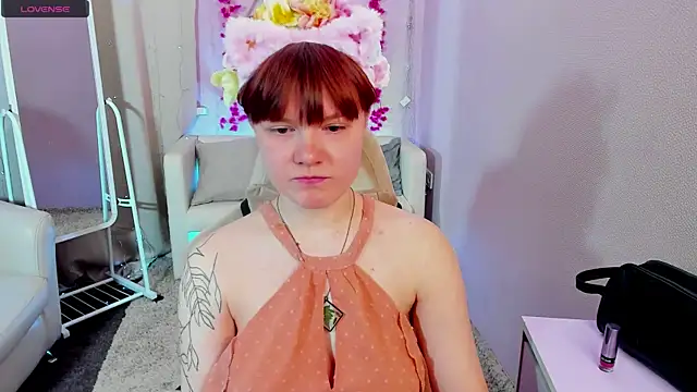 DreamyLuna online show from 11-07-25, 09:15