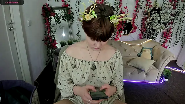 DreamyLuna online show from 11-08-25, 08:40