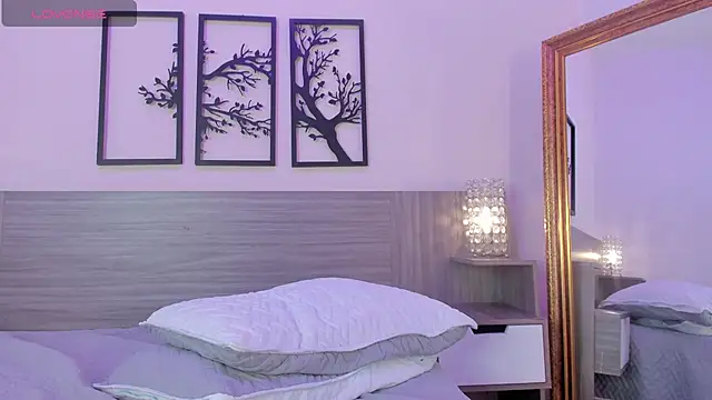 AmaraVelez online show from 03-14-25, 07:15