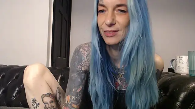 RavenryderUK online show from 12-23-24, 02:13