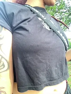 Snapshot of ray_long222 chatting on 02-09-26, 02:54 ray long222 online show from 02-09-26, 02:54