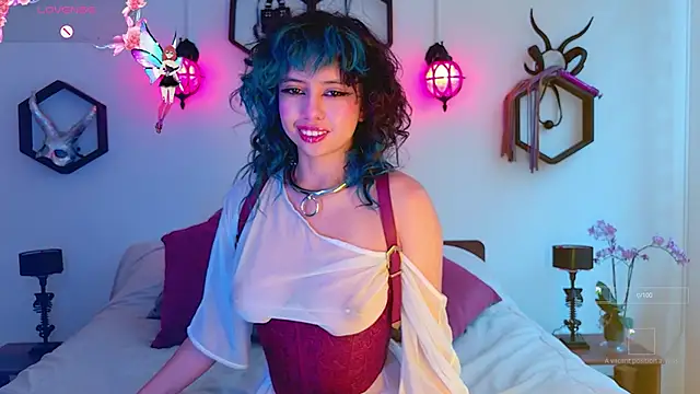 Sweet Chaos online show from 11-11-25, 05:24