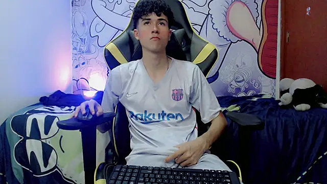 johnny cagee online show from 12-15-24, 09:35