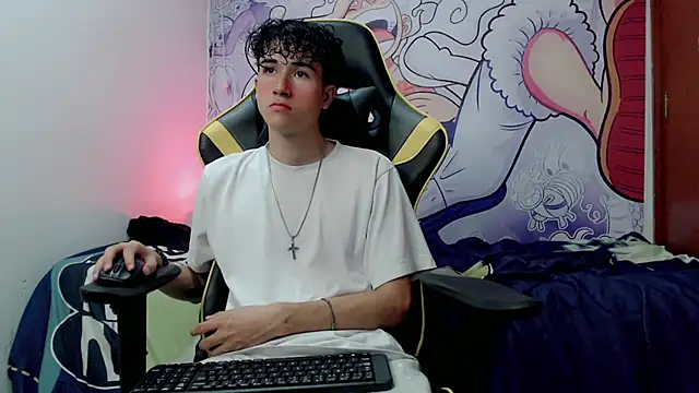 johnny cagee online show from 12-19-24, 03:51