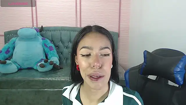 stephania t online show from 02-18-25, 10:27