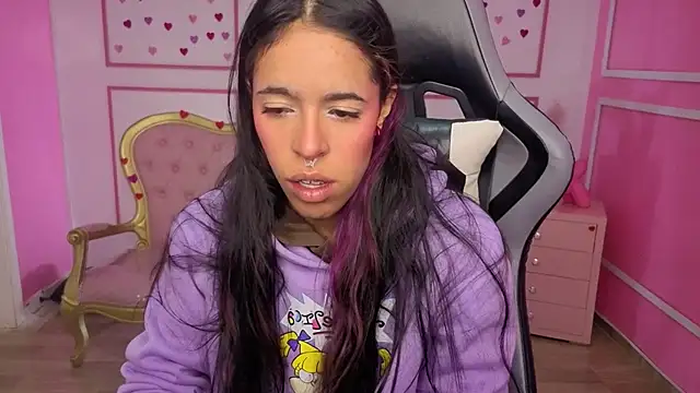 stephania t online show from 02-10-26, 12:09