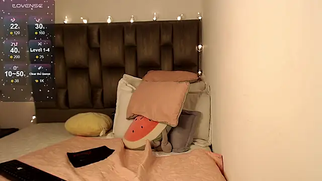 julz 03 online show from 12-21-24, 07:38