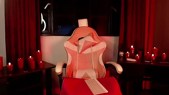 Snapshot of julz_03 chatting on 02-21-26, 06:47 julz 03 online show from 02-21-26, 06:47