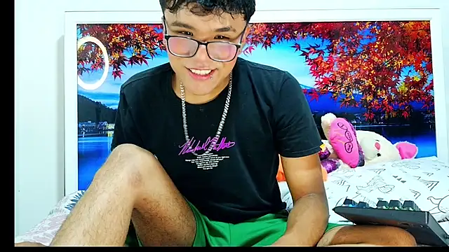 Snapshot of Baby_Cream chatting on 12-15-24, 02:52 Baby Cream online show from 12-15-24, 02:52