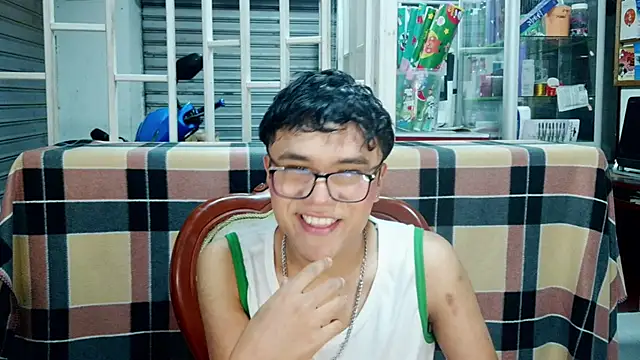 Snapshot of Baby_Cream chatting on 01-02-25, 05:24 Baby Cream online show from 01-02-25, 05:24