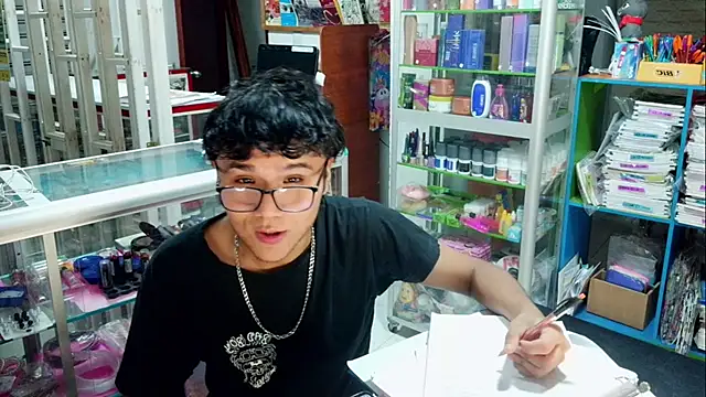 Snapshot of Baby_Cream chatting on 03-03-25, 04:36 Baby Cream online show from 03-03-25, 04:36