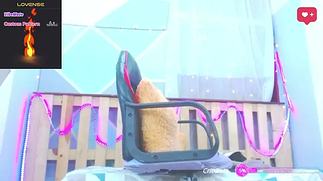 Snapshot of Michellcockxxx chatting on 02-24-25, 09:00 Michellcockxxx online show from 02-24-25, 09:00