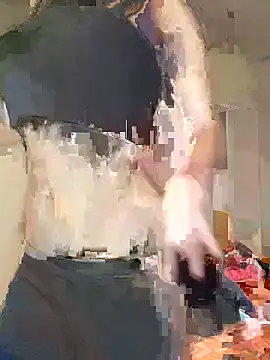 Effyvice13 online show from 09-18-25, 03:30