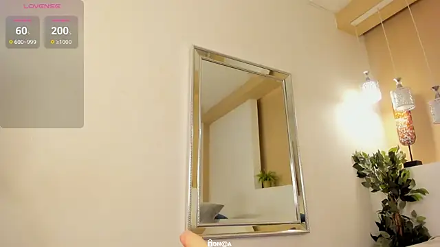 Snapshot of SaraMonroe1 chatting on 02-24-25, 11:09 SaraMonroe1 online show from 02-24-25, 11:09