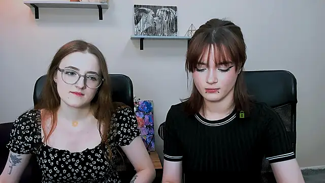 luna berryy online show from 12-06-24, 08:07