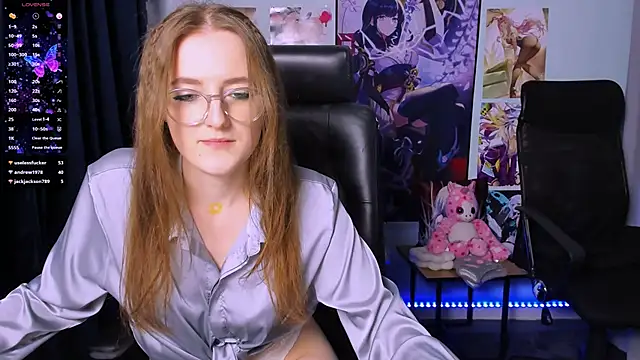 luna berryy online show from 12-15-24, 01:57