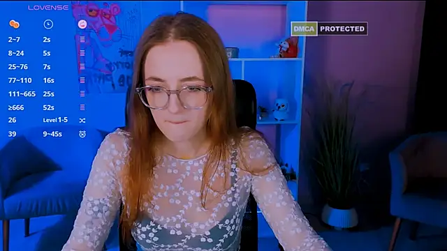 luna berryy online show from 01-04-25, 08:16