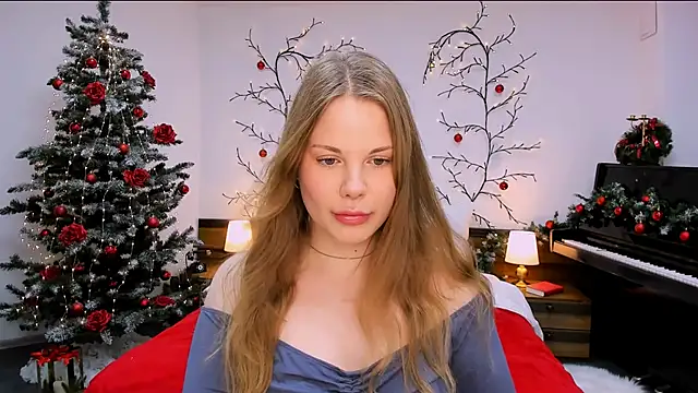 Snapshot of holy_kitty chatting on 12-23-24, 06:11 holy kitty online show from 12-23-24, 06:11