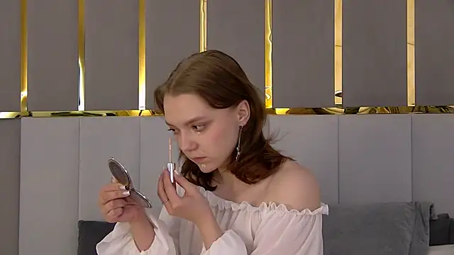 Snapshot of JennyPortman chatting on 03-04-25, 11:29 JennyPortman online show from 03-04-25, 11:29