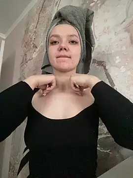 Snapshot of JennyPortman chatting on 03-11-25, 03:37 JennyPortman online show from 03-11-25, 03:37