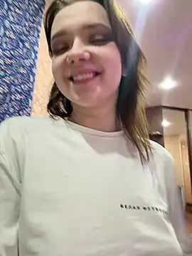 Snapshot of JennyPortman chatting on 03-18-25, 11:20 JennyPortman online show from 03-18-25, 11:20