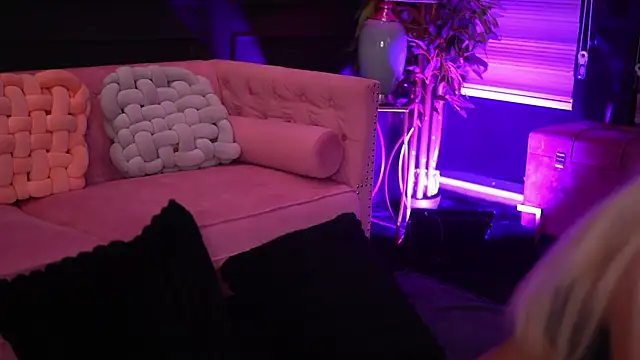 Candy Ivy online show from 02-20-26, 06:19