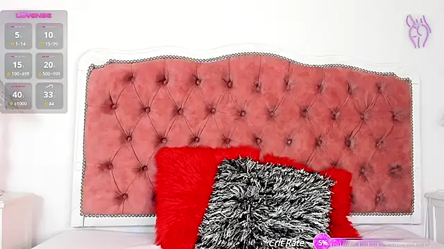 Snapshot of amberlitle chatting on 03-08-25, 12:09 amberlitle online show from 03-08-25, 12:09