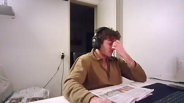 alpha-hunk online show from 01-16-26, 09:52