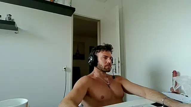 alpha-hunk online show from 03-08-26, 09:13