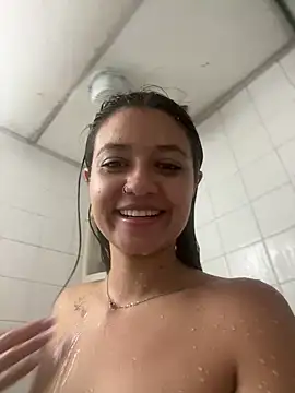 Kyna euphoria online show from 12-21-24, 06:02