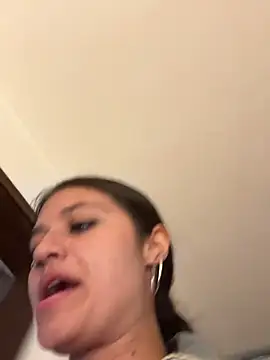 Kyna euphoria online show from 12-31-24, 02:19