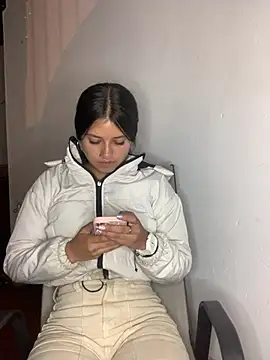 Kyna euphoria online show from 01-21-25, 01:18