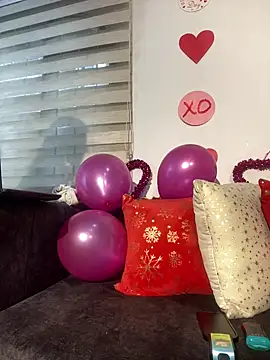 Kyna euphoria online show from 02-11-25, 09:03